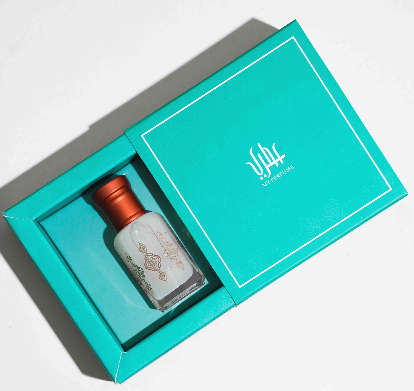 WHITE MUSK
